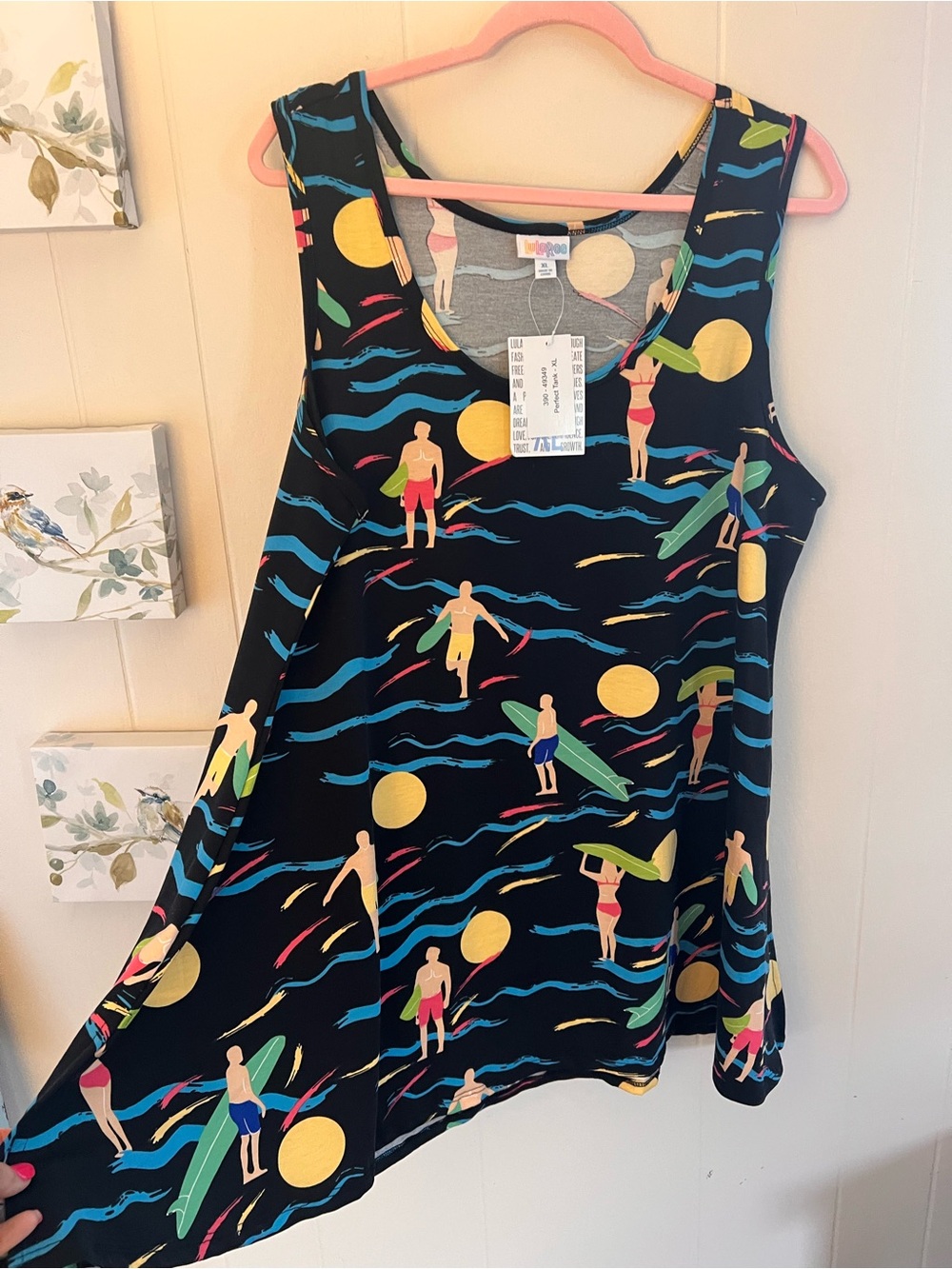 NWT!  Ladies XL LuLaRoe Perfect Tank with Surfers